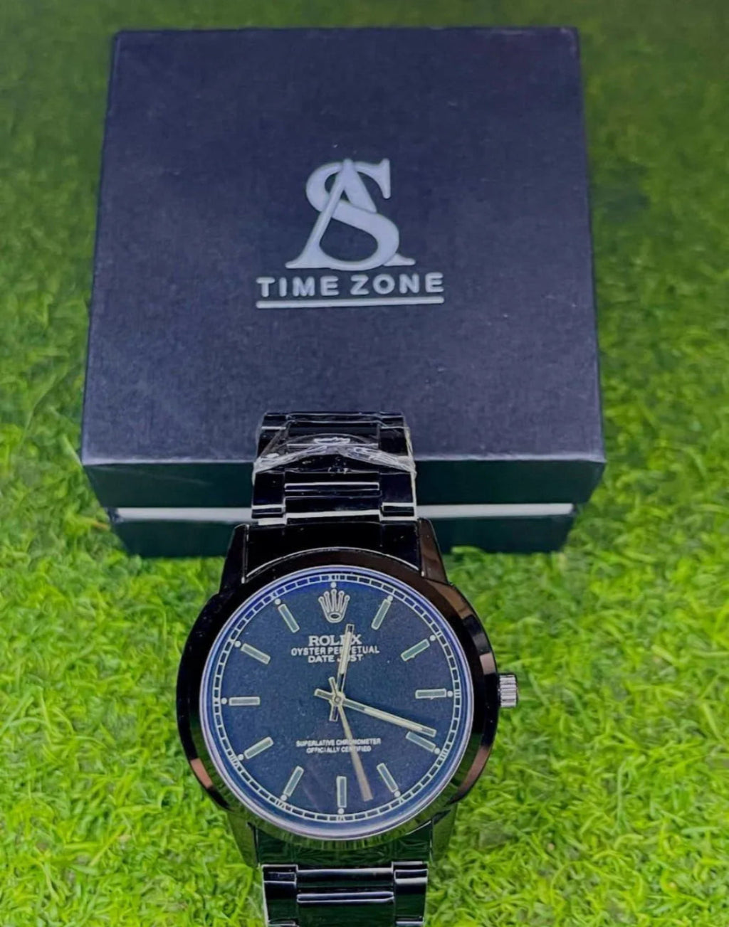 Stylish Men’s Splash Proof Quartz Movement Watch